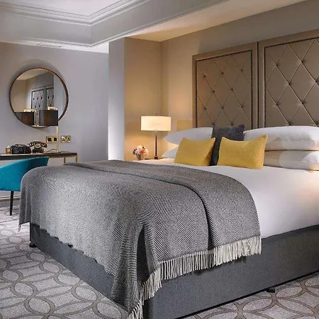 The Davenport 4*